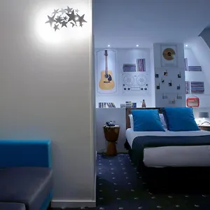 3* מלון Du Triangle D'or