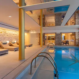 4* מלון Astra Opera - Astotel