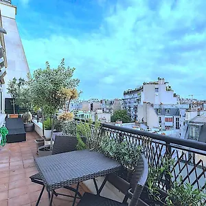 Terrasse Vue Tour Eiffel Apartment